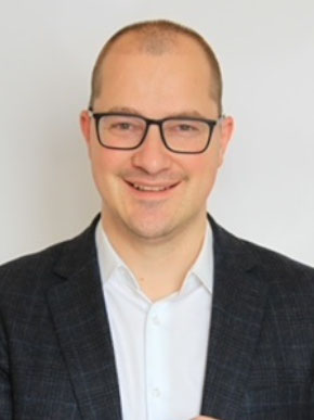 Артем Тузов