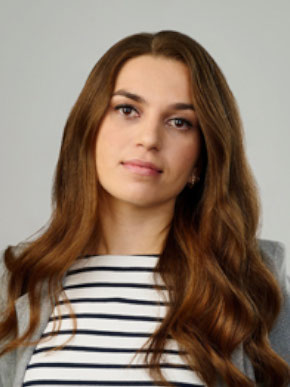 Елена Жанахова